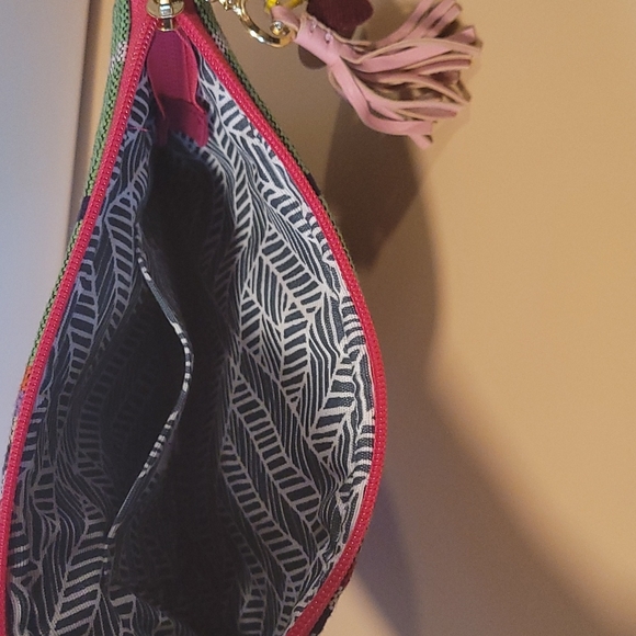 Handmade Mexican Clutch - Picture 7 of 7